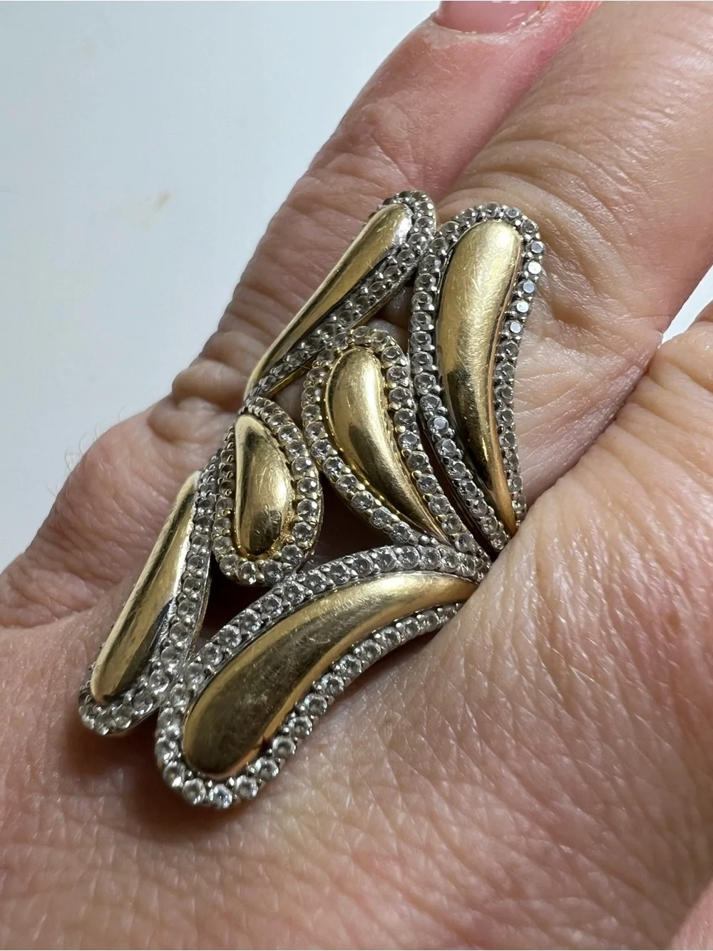 14K Gold and clear stones leaf accents Women's Statement Ring